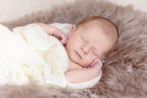 Neugeborenenfotos & Neugeborenenshooting in Weingarten & Ravensburg